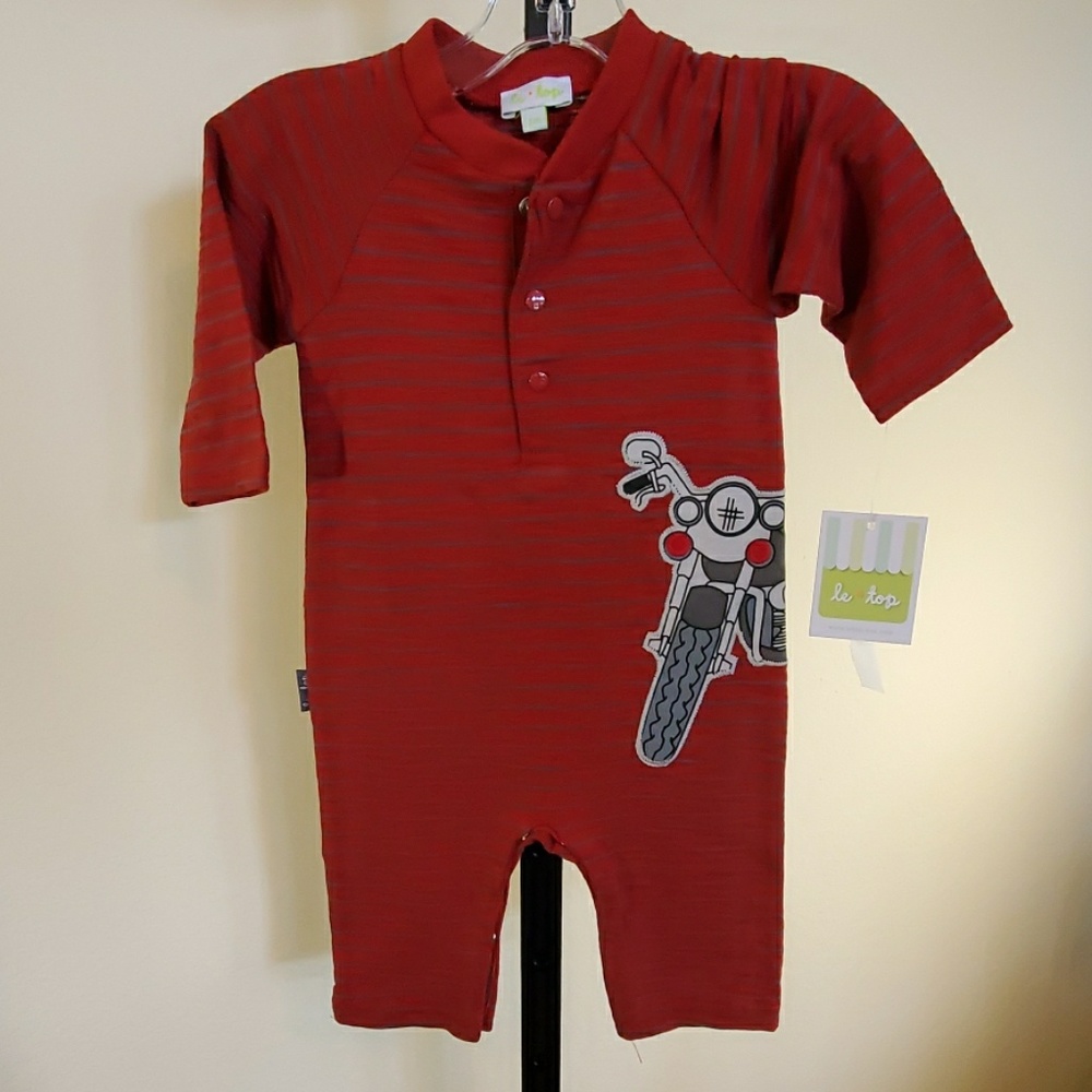 Le Top Boys Onesie